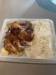 セブンイレブン 六本木ティーキューブ店