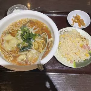 祥龍房刀削麺荘