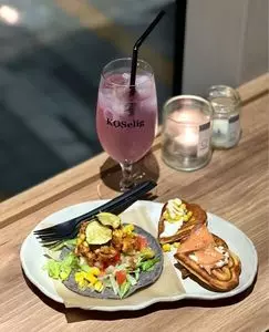 コーシェリジャパンカフェ（KOSelig JAPAN cafe）