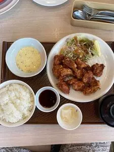 ガスト 新所沢店