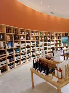 池田町ブドウ・ブドウ酒研究所（ワイン城）