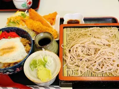 そば 咲くら