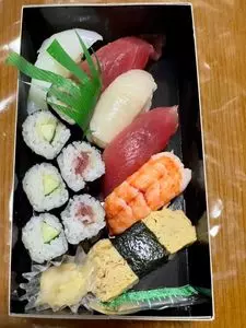美喜仁 本店 （ビキニ）