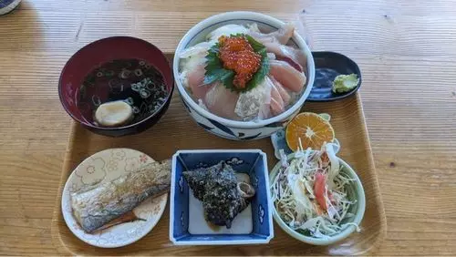 天橋立市場食堂街