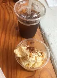 サイドウォーク スタンド（SIDEWALK STAND）