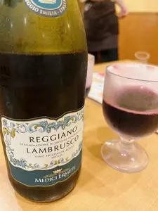 サイゼリヤ 四谷三丁目店