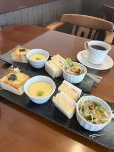 ブラウンビーンズ（BROWN BEANS）