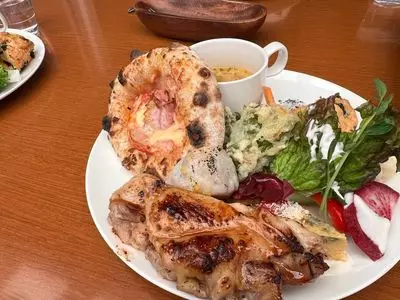 Adomani due（アドマーニ ドゥエ【旧店名】アドマーニ）