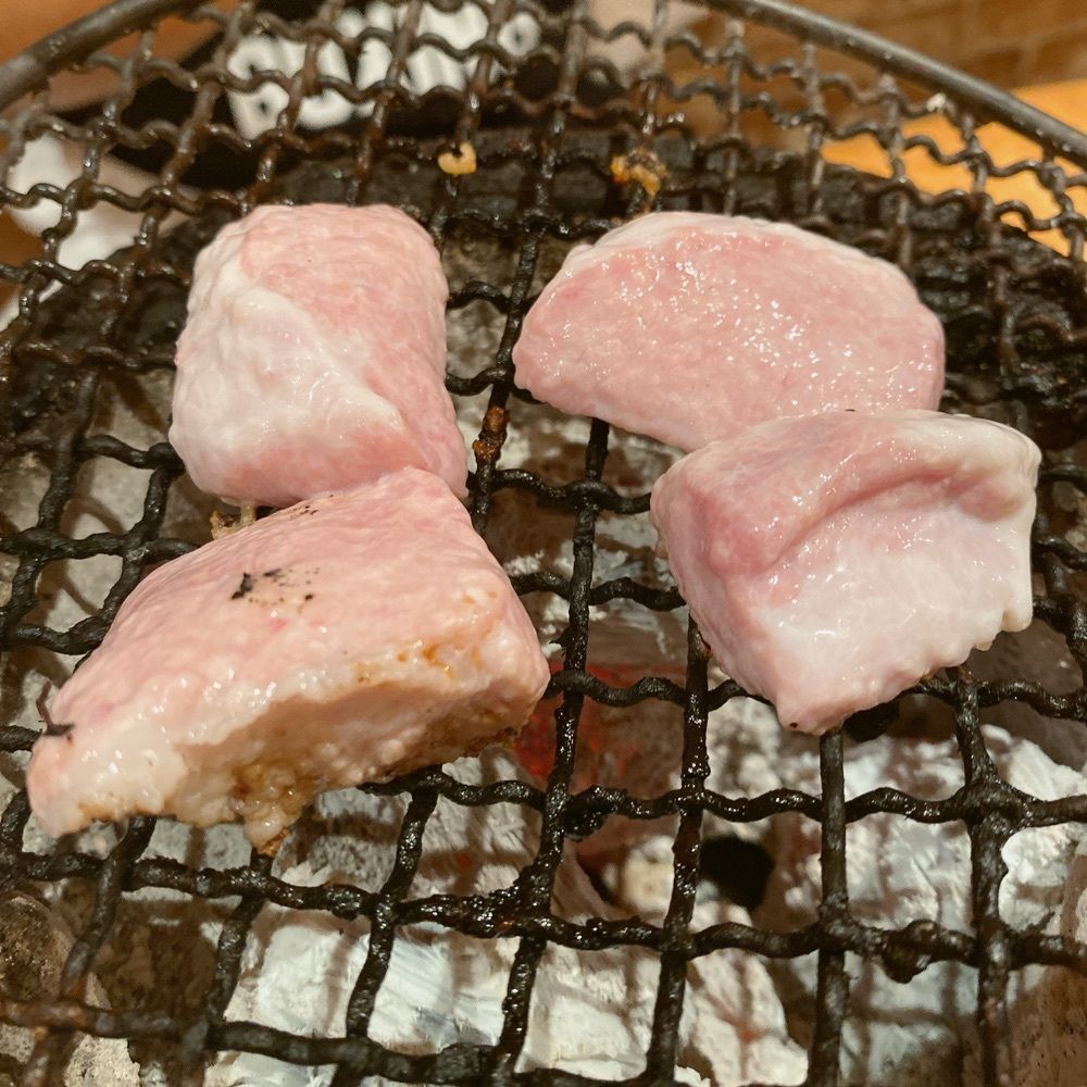 グルメヒッタースズロー/千葉•東京グルメさんが投稿した炭火ホルモン焼き 夏冬（スミビホルモンヤキ カトウ）に関する口コミの画像