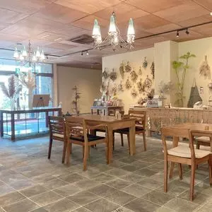 almocafe 中間店（アルモカフェ）