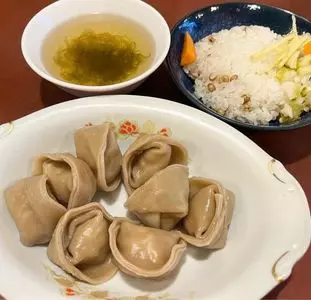 按田餃子 代々木上原店