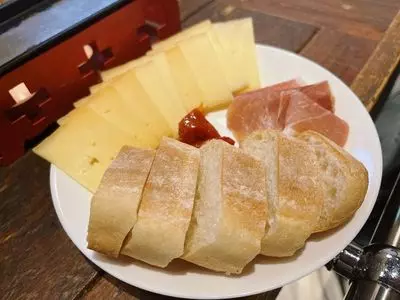 グランマルシェ・デュ・ヴァン 銀座店（Grand Marché du Vin【旧店名】TOKUOKA WINE&GOURMET GALLERY GINZA）