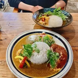 Cuffy curry&bar