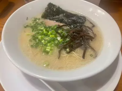 まるきんラーメン 白金店