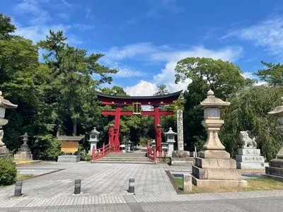 氣比神宮