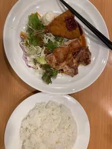 ガスト 小平回田店