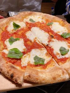 ウルフギャング・パック  PIZZA BAR アレア品川店 3枚目