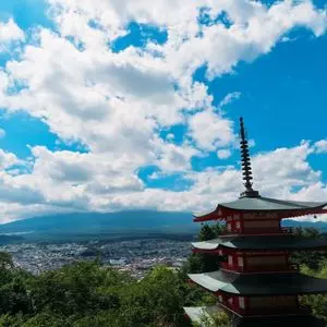 新倉山浅間公園
