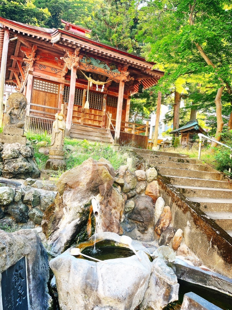 湯前神社