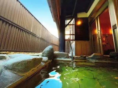 せみの湯
