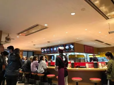 第7ギョーザの店