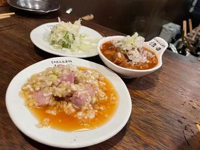 ホルモンの串焼き　もつやき処　沼田