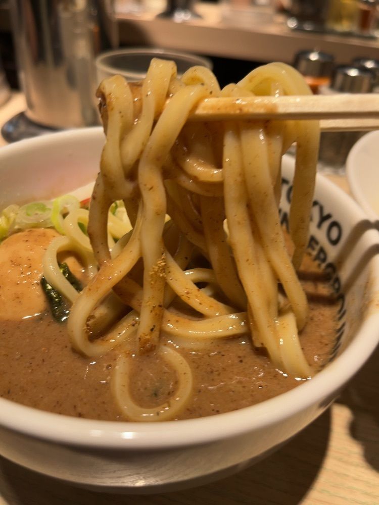 【東京近郊】居酒屋勝手にレビューさんが投稿した東京アンダーグラウンドラーメン 頑者（TOKYO UNDERGROUND RAMEN 頑者）に関する口コミの画像