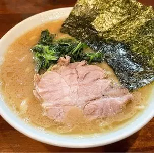 洞くつ家