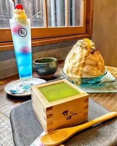 筥崎鳩太郎商店（ハコザキ キュウタロウショウテン）