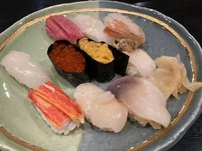 すし処 貫（カン）