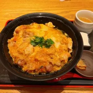 秋田比内地鶏生産責任者の店 本家あべや KITTE GRANCHE店