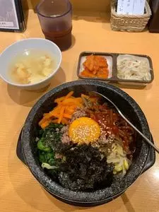 ヤンの家 新宿西口ハルク店（【旧店名】梁の家）
