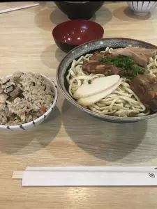 よね食堂（よねそば）