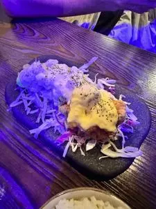 カーボン（CARBON）