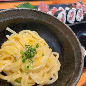 もちもちうどんの巌流島