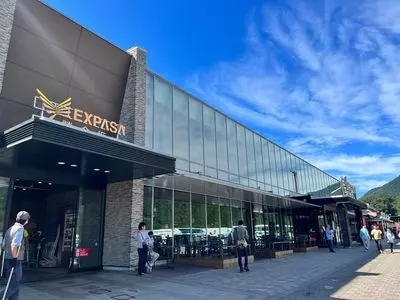 EXPASA談合坂サービスエリア(上り線)