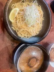 俺の創作らぁめん 極や 上野広小路店（キワミヤ）
