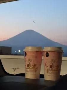 タリーズコーヒー&TEA 御殿場プレミアム・アウトレットヒルサイド店（TULLY'S COFFEE &TEA）