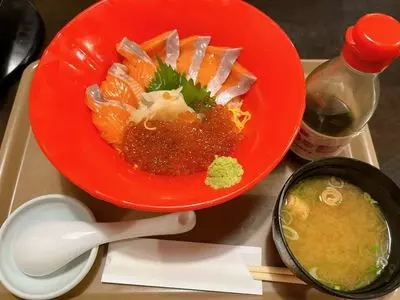 海鮮問屋 村上水産 鮮魚部 米子鬼太郎空港店