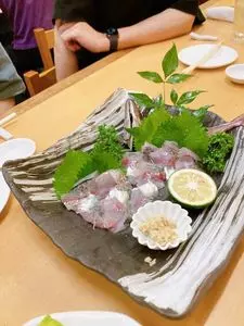 魚洋水産（うおひろすいさん）