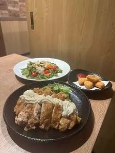 焼き鳥と蕎麦 灯（AKARI【旧店名】肉バル 完全個室×居酒屋 京）