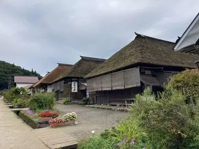 味処みなとや