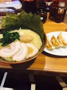 壱角家 日吉店（イチカクヤ）