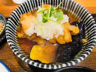 土鍋炊ごはん なかよし 本店