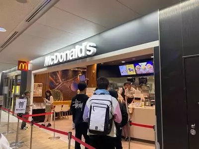 マクドナルド 成田空港第1中央ゲートエリア店（Mcdonalds）