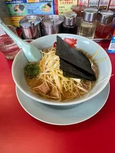 山岡家 牛久店（やまおかや）