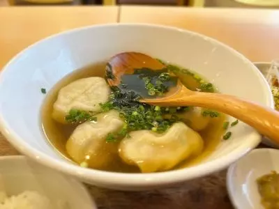 ホワイトギョーザ サガノ家（【旧店名】さがの）