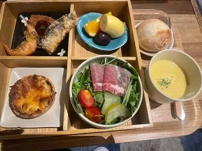 庭カフェ KULA（クラ）
