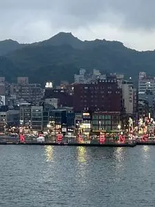 正濱漁港彩虹屋