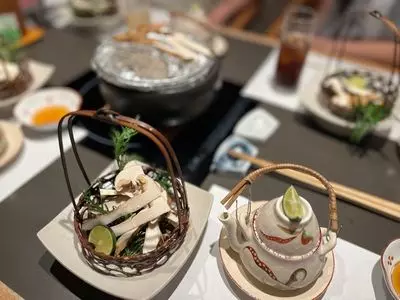 しゃぶしゃぶ・日本料理 木曽路 多摩ニュータウン店（キソジ）